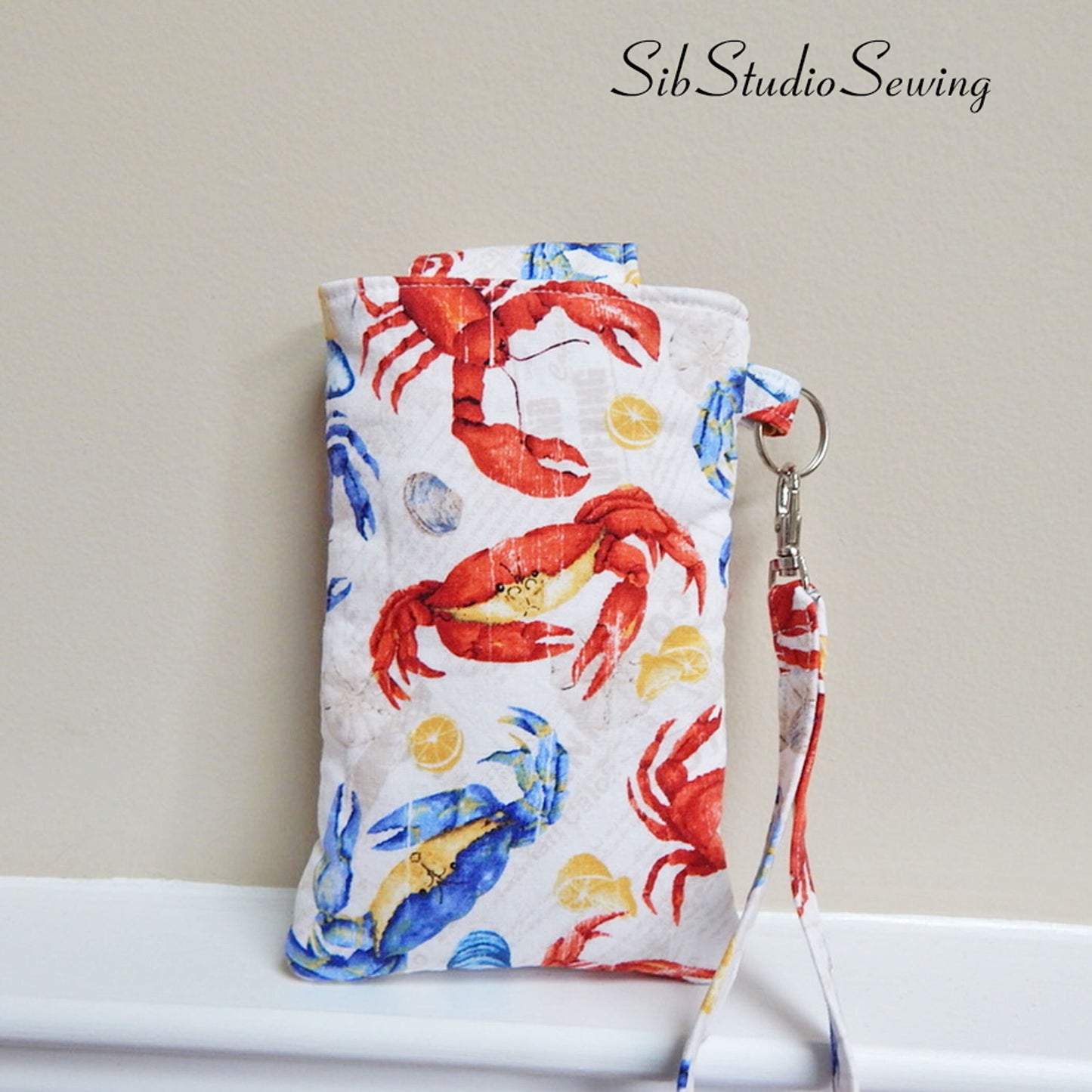 Seafood Phone Wristlet: Lobster Crab Print, Key Ring, Fits iPhone 17, 16, Phones up to 6.5" x 3.25", Pocket
